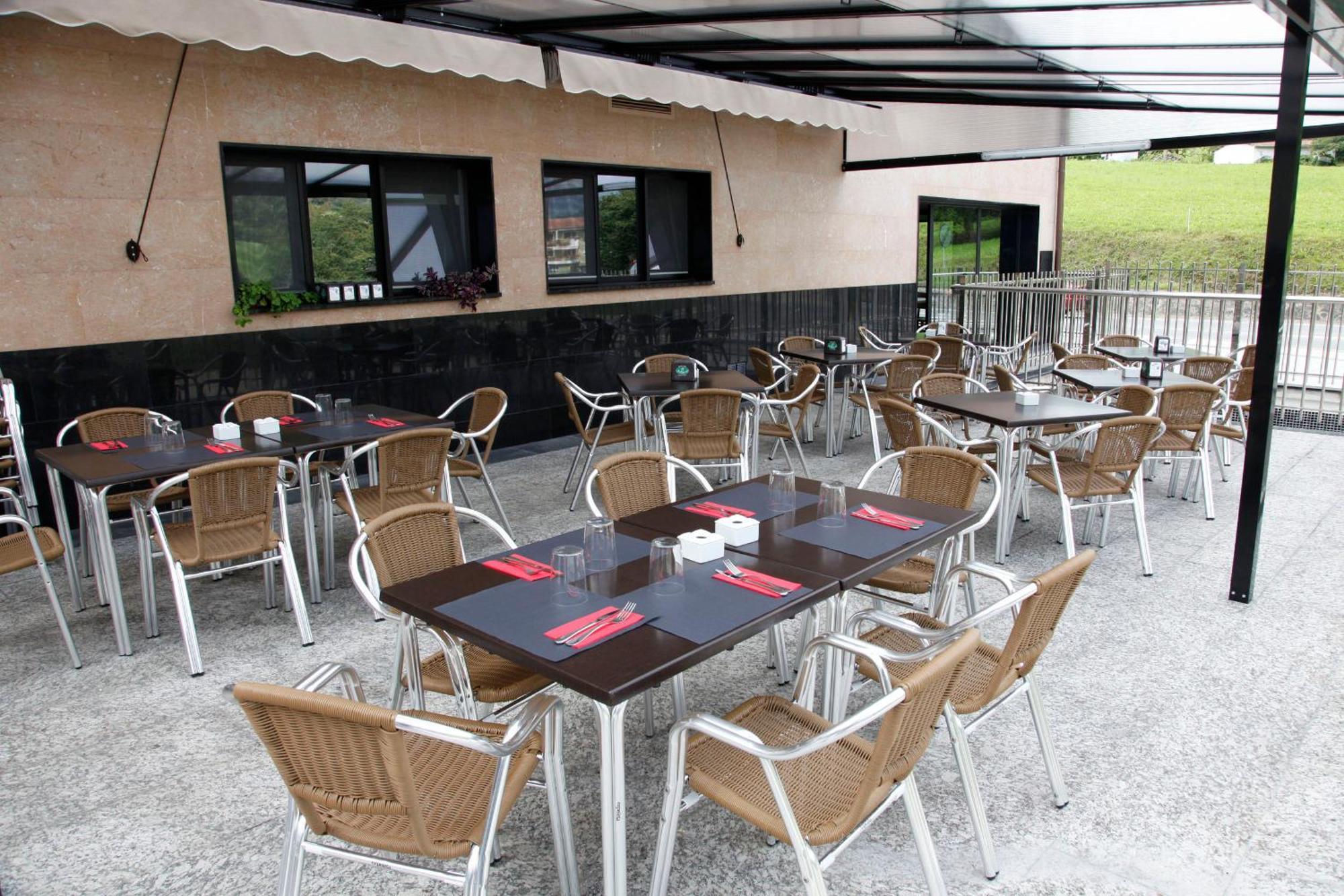 Hotel Restaurante Zelaa Zaldibia ภายนอก รูปภาพ